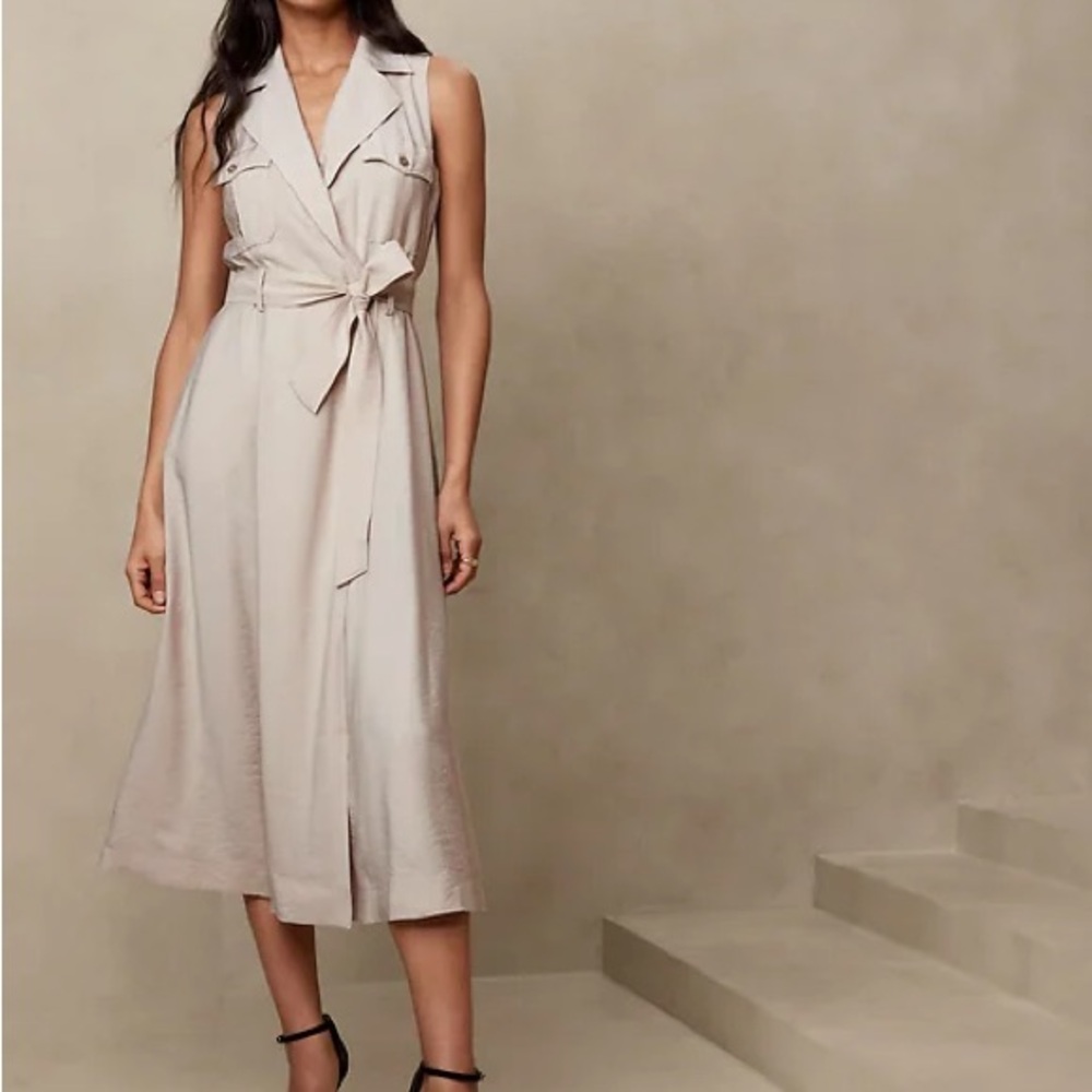 Banana Republic Cream Midi Dress
